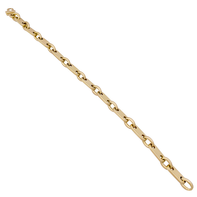 Hermès yellow gold bracelet.