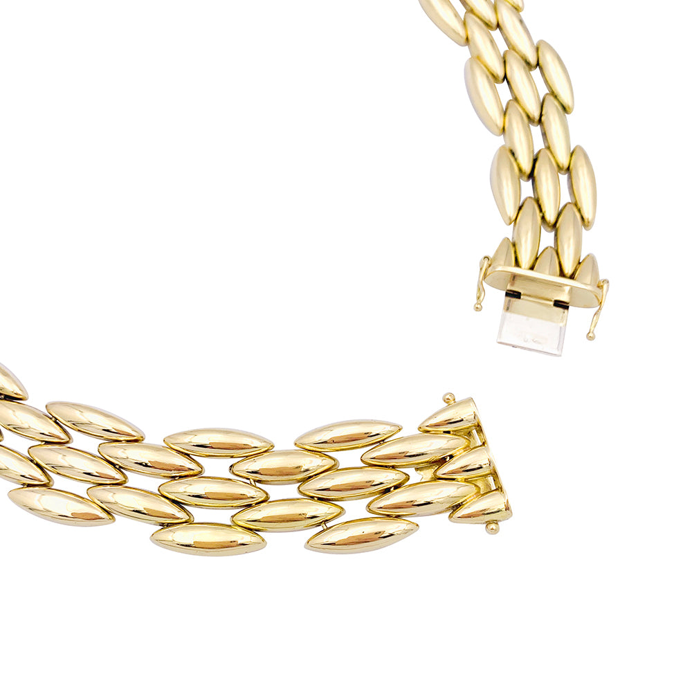 Cartier "Gentiane" necklace in yellow gold.