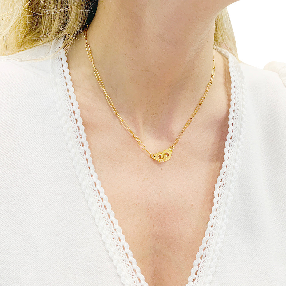 Dinh Van necklace, "R10 Handcuffs", yellow gold.