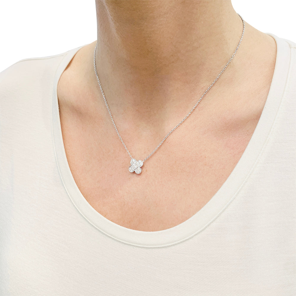 Van Cleef &amp; Arpels necklace, white gold, diamonds.