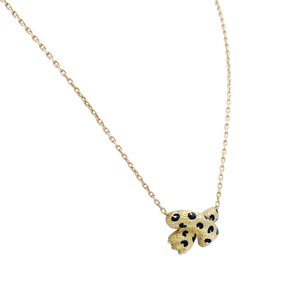 Fred necklace, “Ombre Féline”, yellow gold, enamel.
