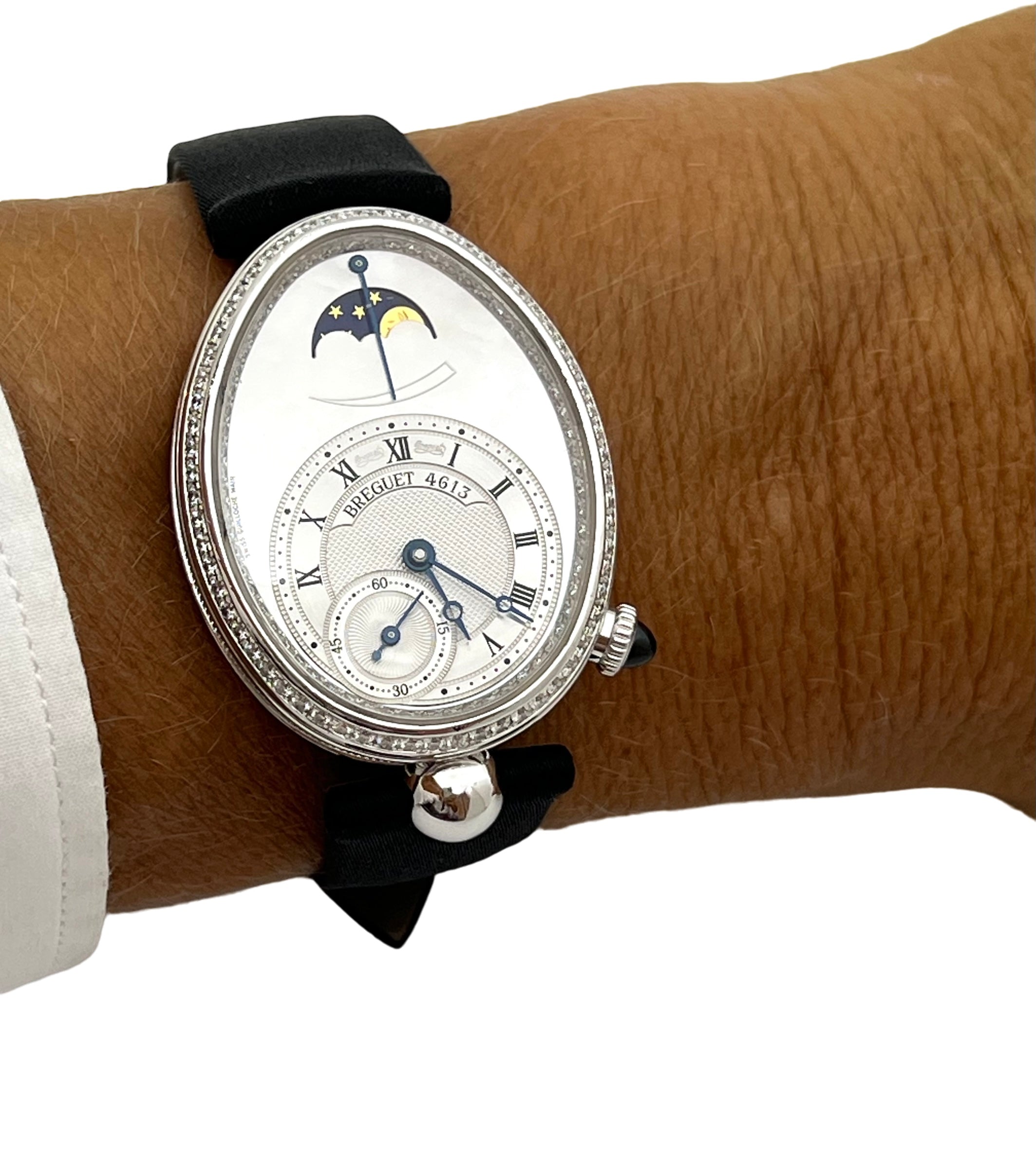 Breguet "Reine de Naples" watch in white gold and diamonds