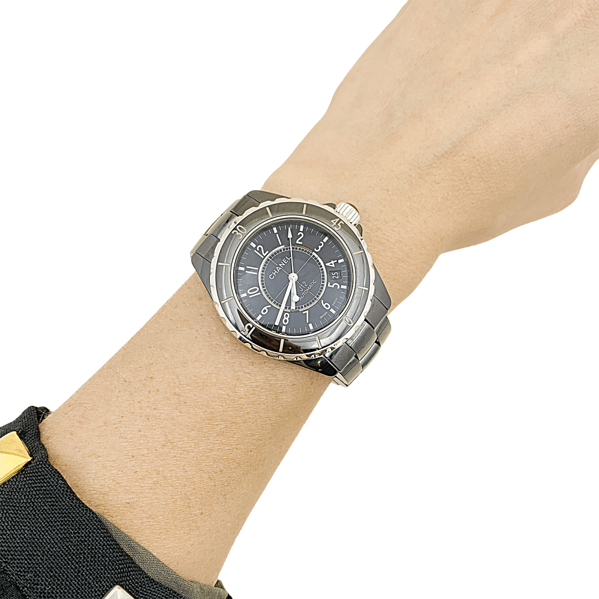 Montre Chanel, "J12", céramique noire, acier. - Maison Eloe