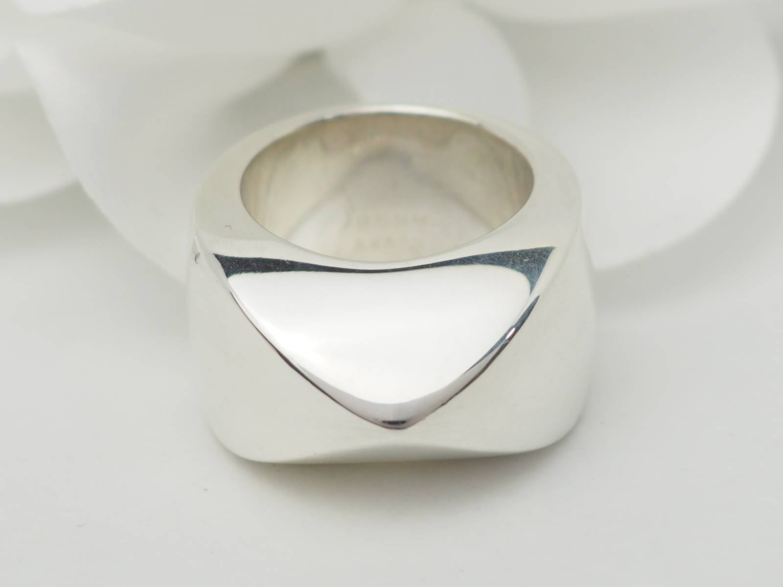 Bague Hermès vintage Palmyre en argent