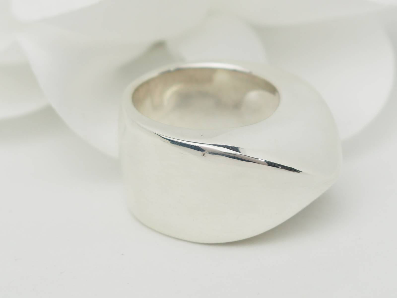 Bague Hermès vintage Palmyre en argent