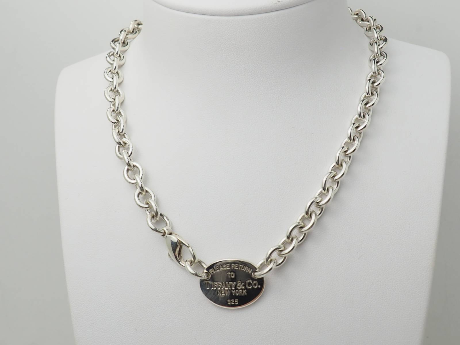 Collier Tiffany & Co en argent