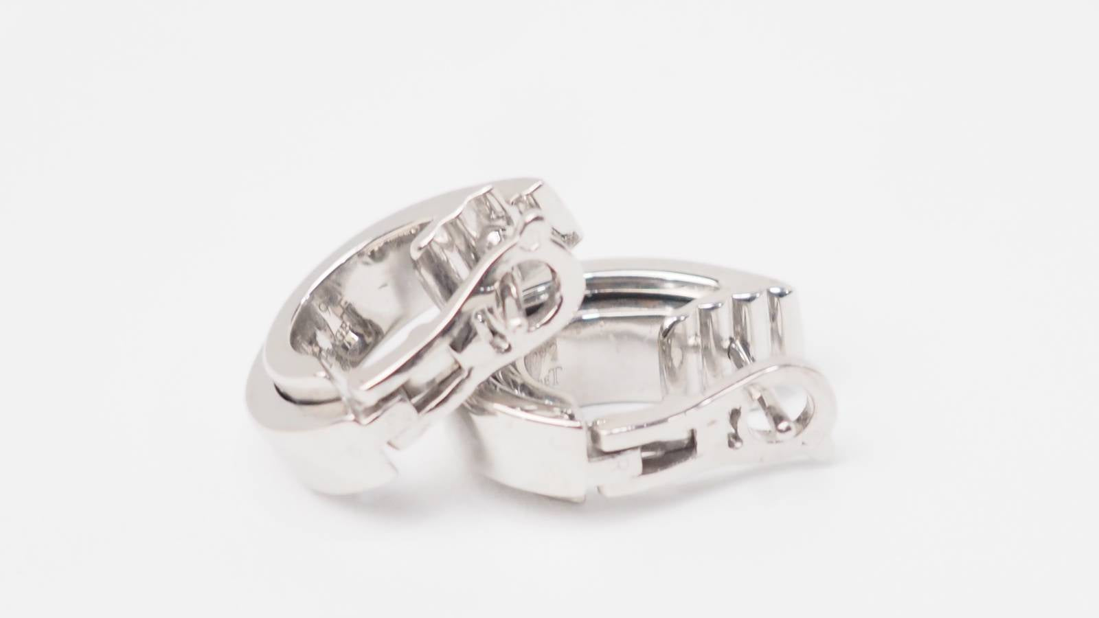 Boucles d'oreilles Piaget Possession en or blanc et diamants