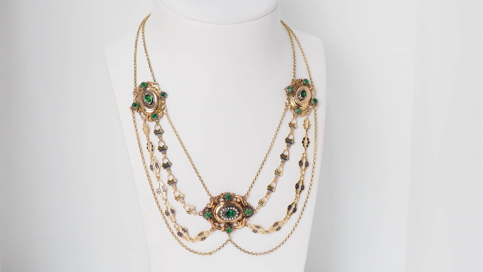 Collier esclave du XIXème siècle en or émaillé et perles fines