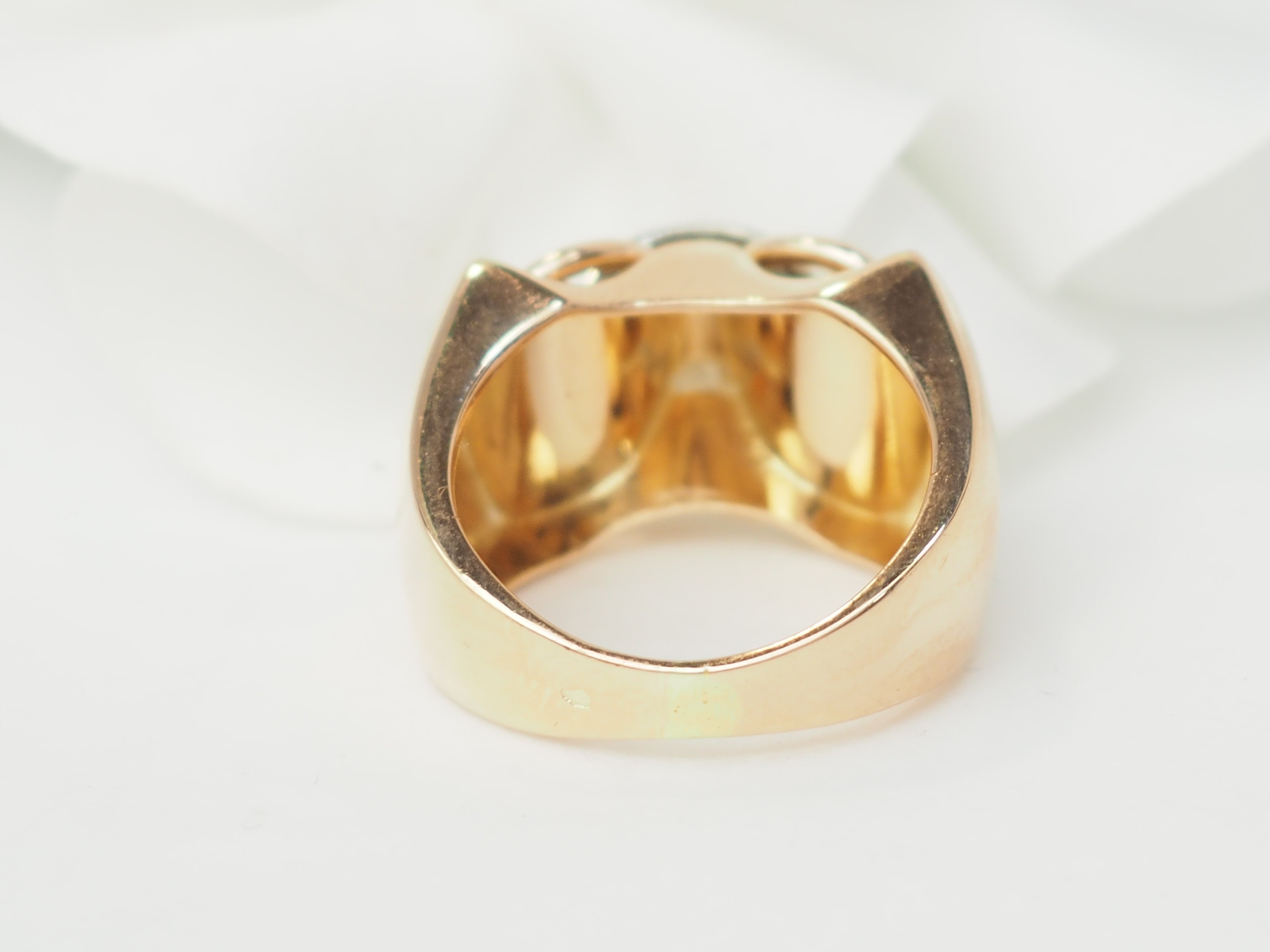 Bague Tank en or rose et diamants