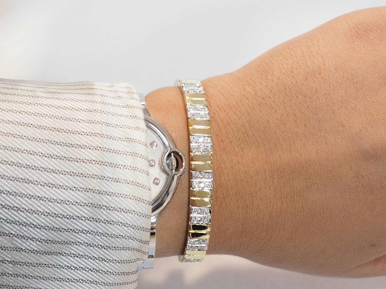 Bracelet vintage en or bicolore et diamants