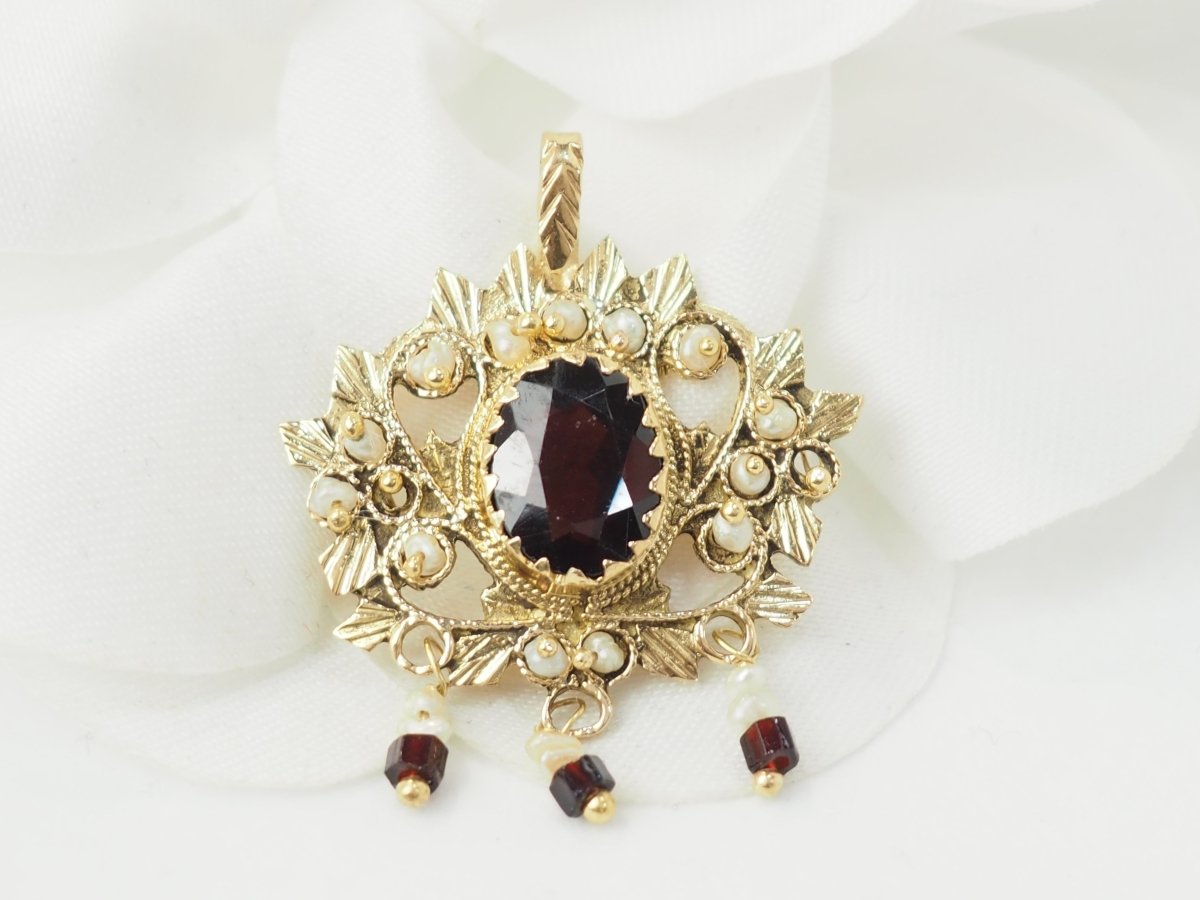 Pendentif en or jaune, grenat et perles fines - Maison Eloe