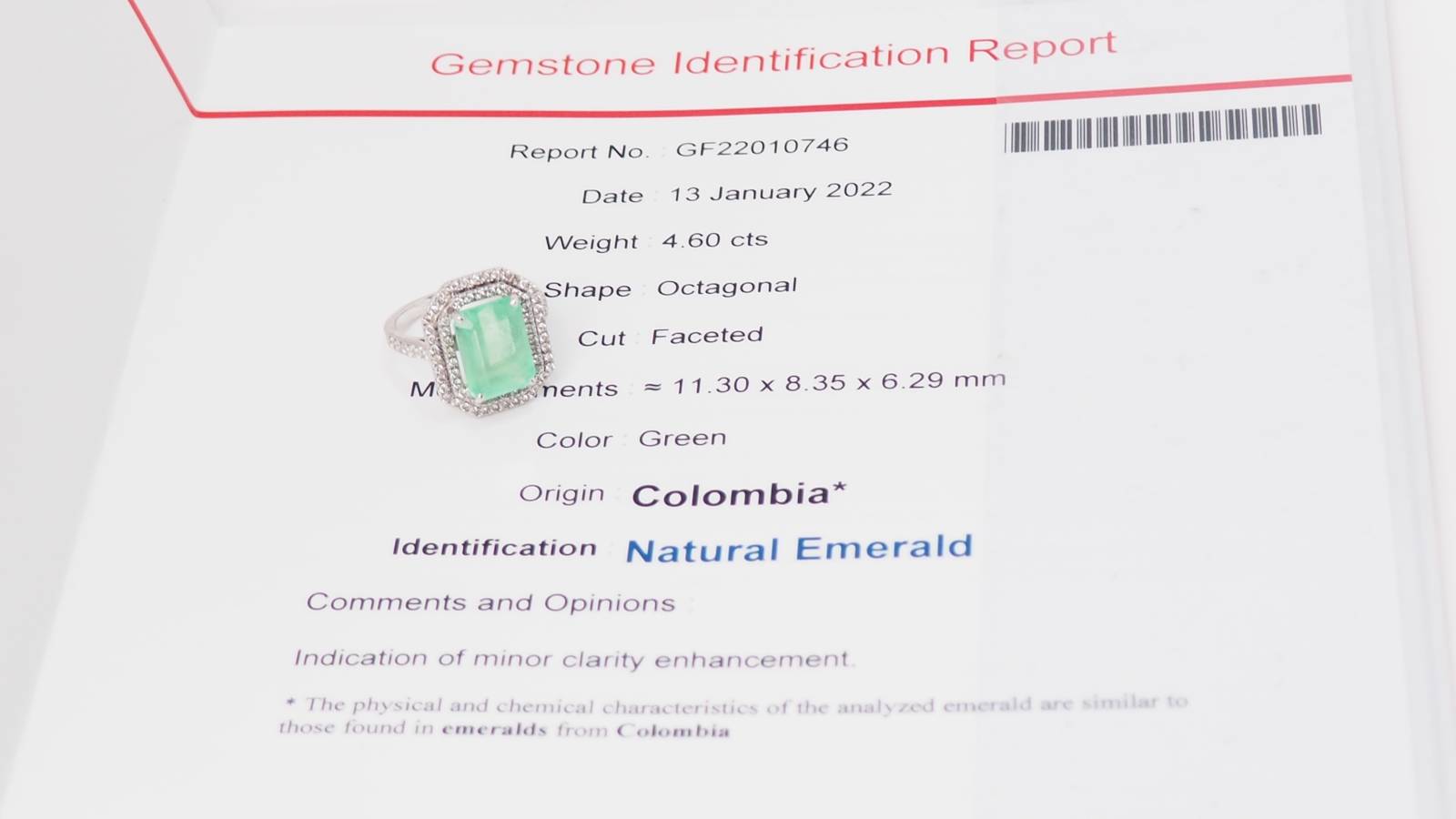 Bague double entourage en or blanc, émeraude de colombie certifiée et diamants