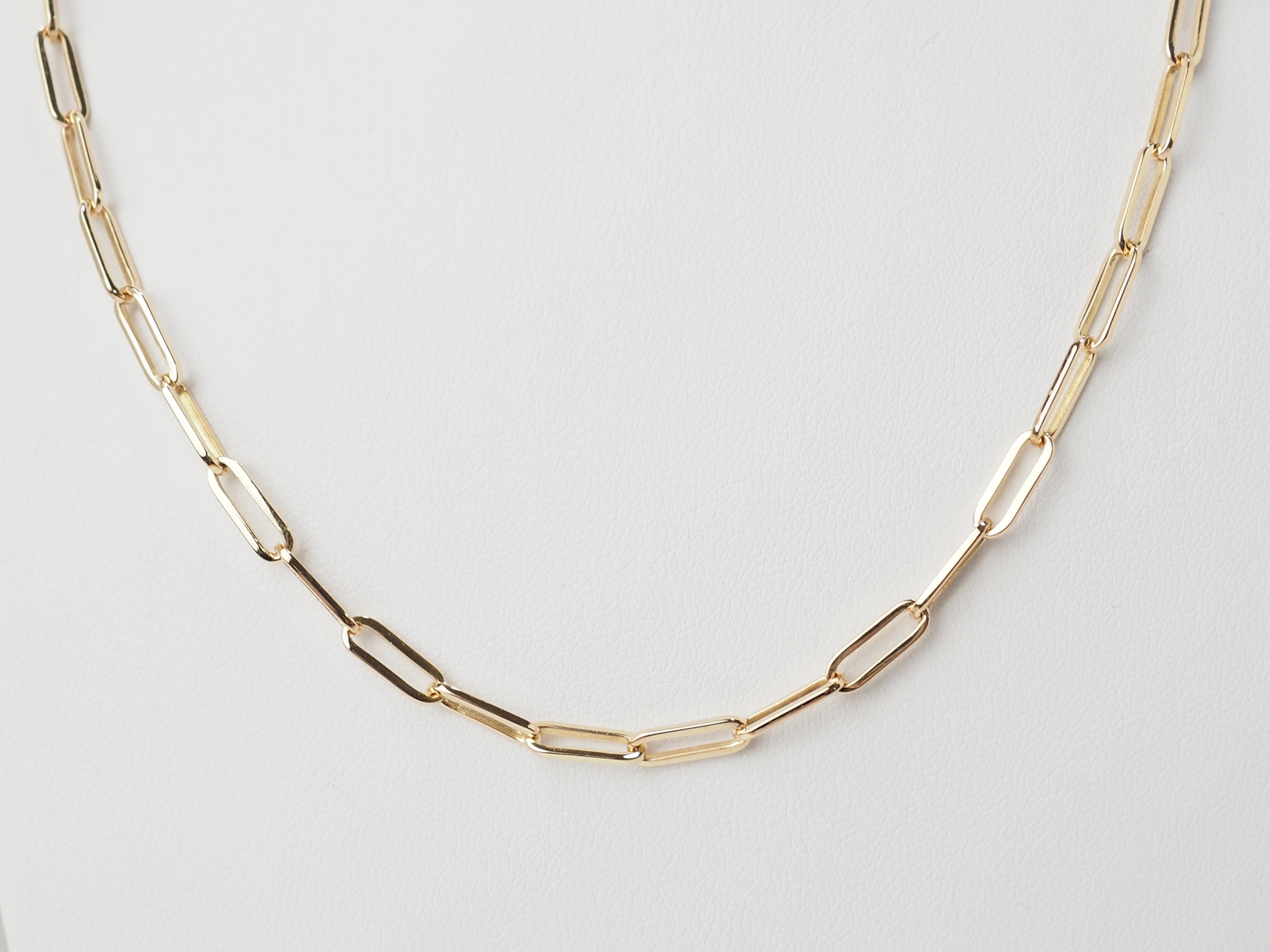 Sautoir maille rectangle en or jaune