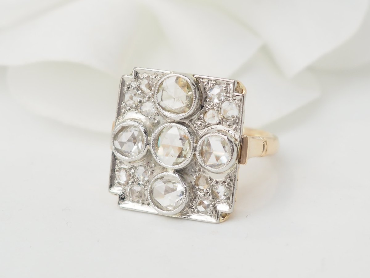 Bague ancienne en or jaune platine et diamants - Maison Eloe