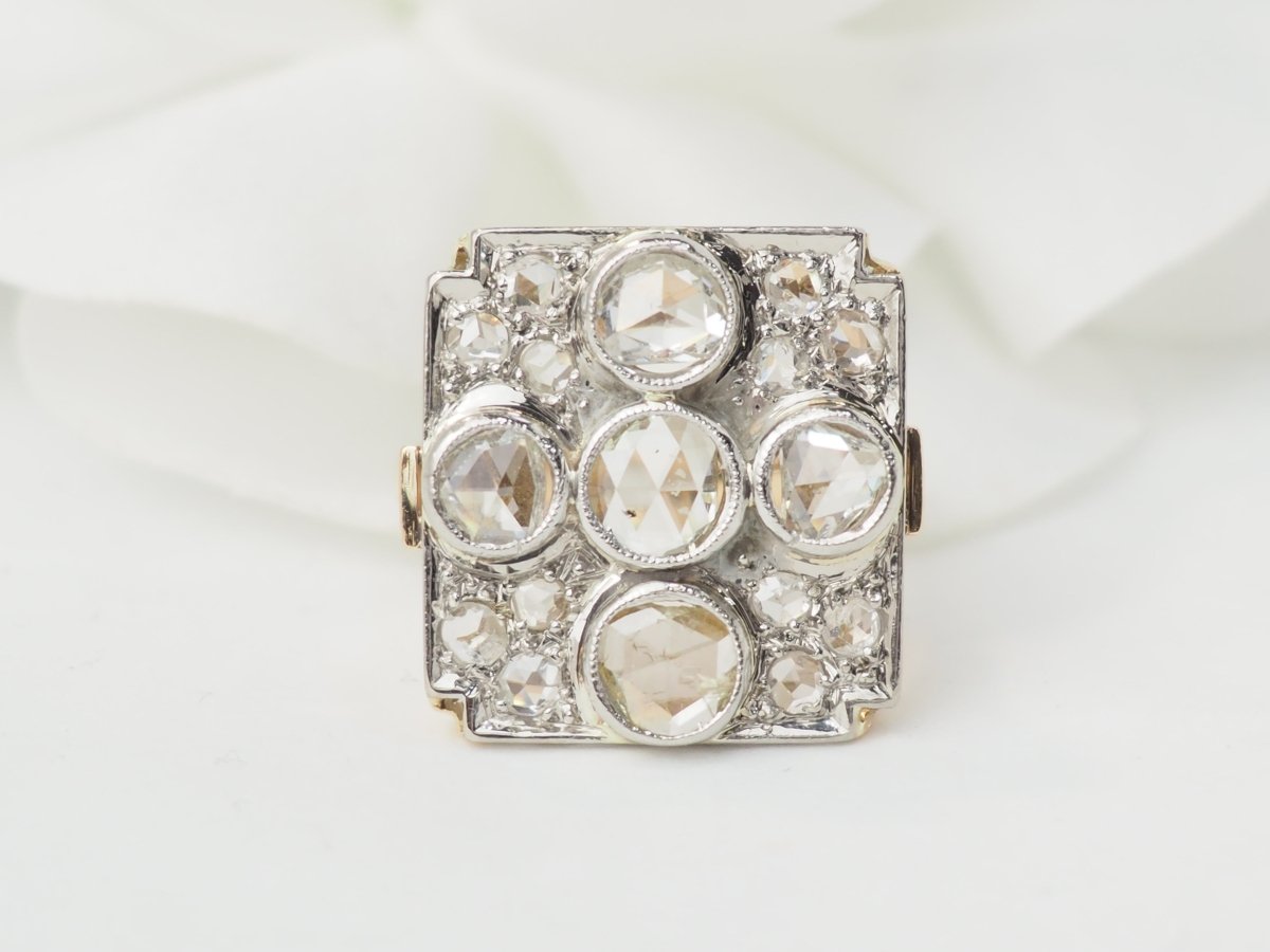 Bague ancienne en or jaune platine et diamants - Maison Eloe