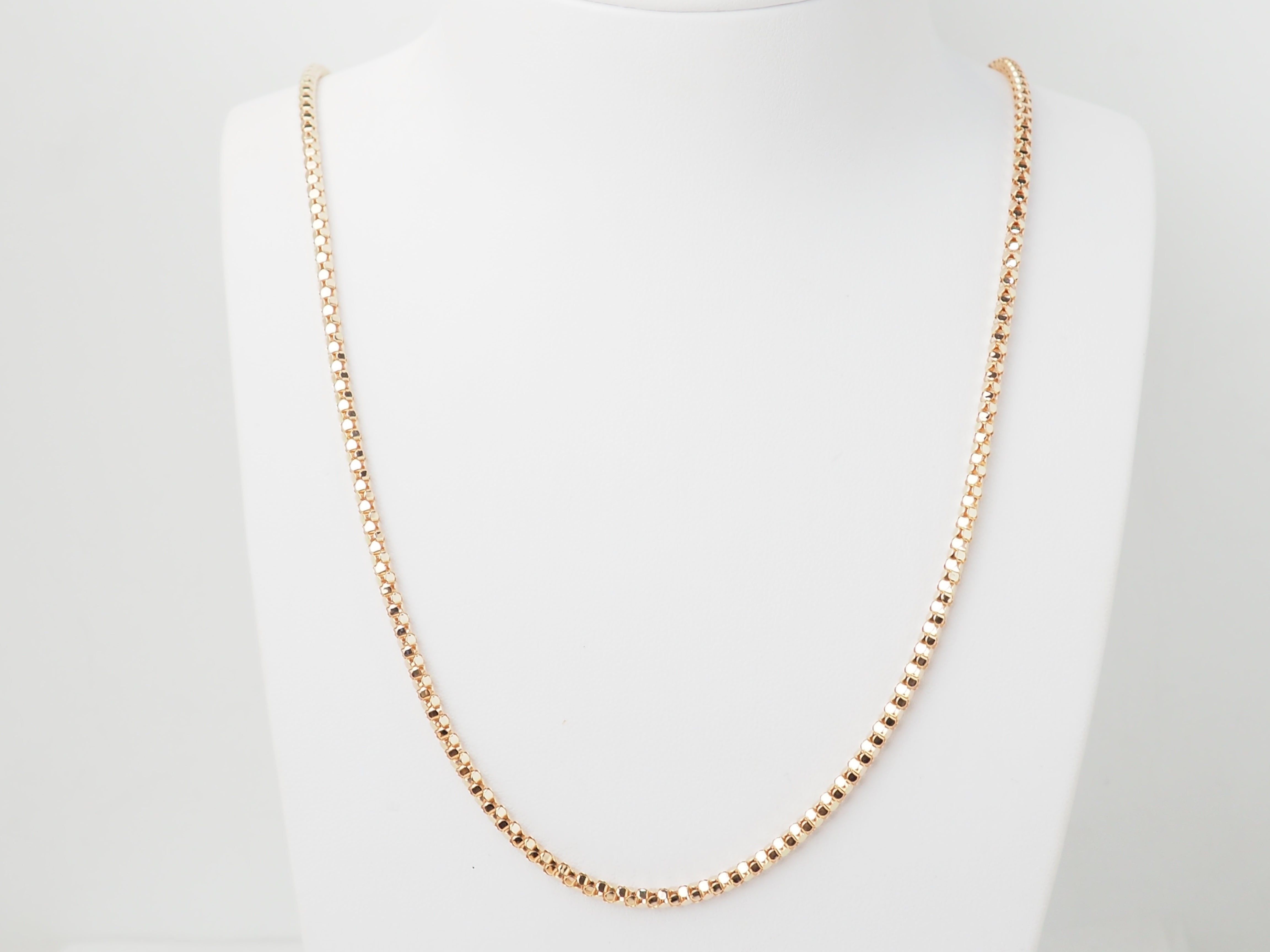 Collier en or rose, maille venitienne ronde