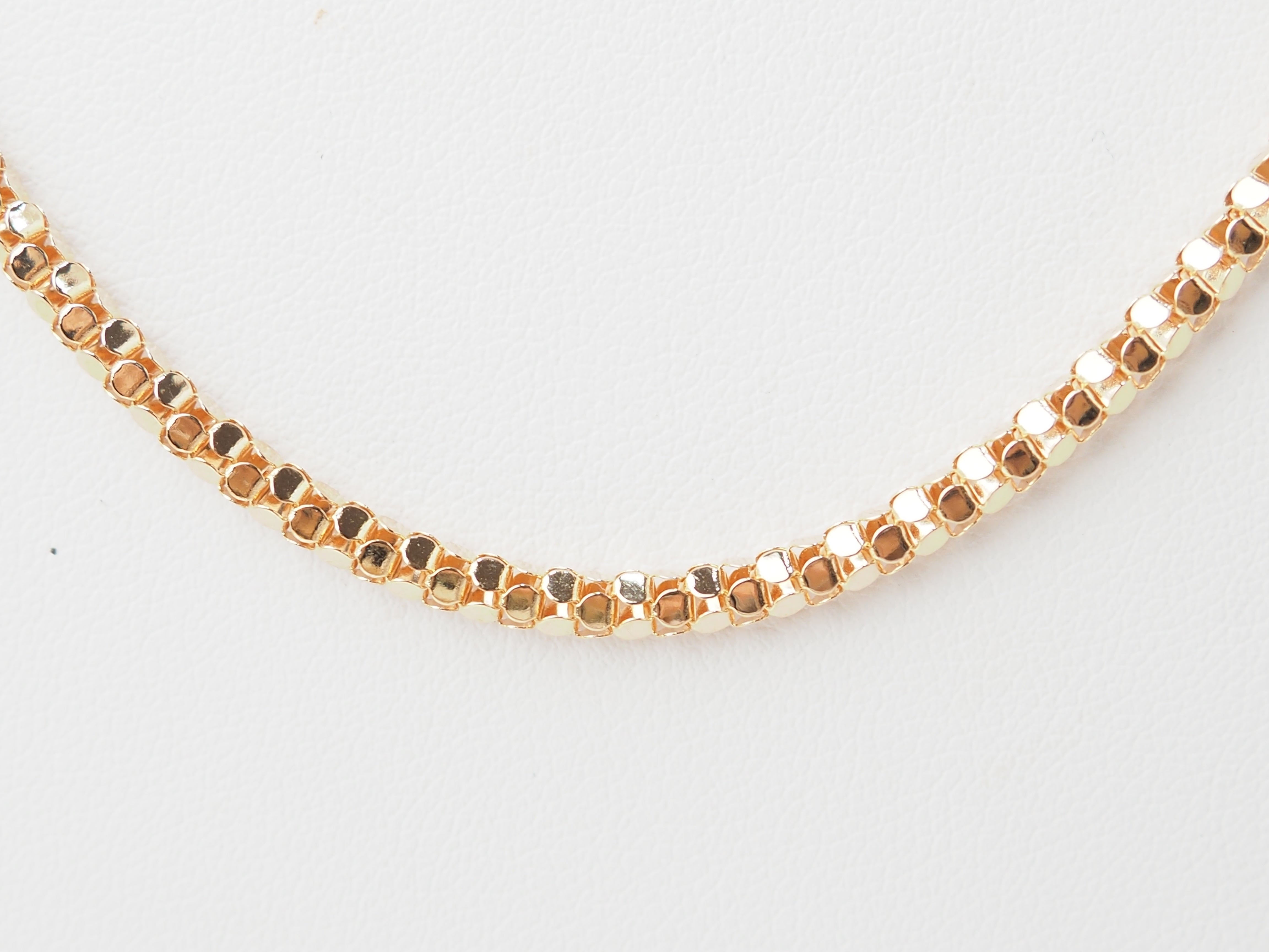 Collier en or rose, maille venitienne ronde