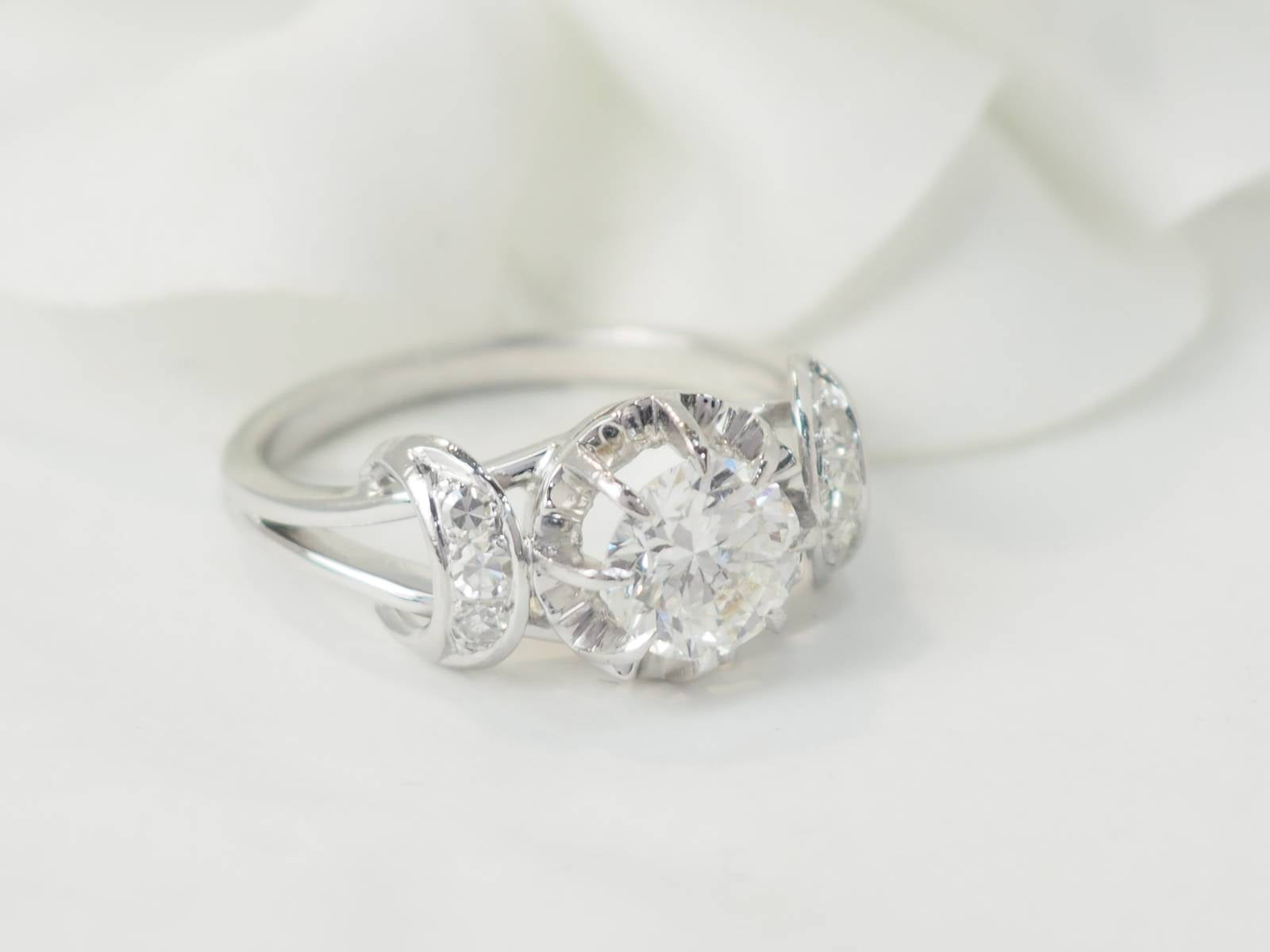 Bague solitaire en or blanc platine et diamant 1,20ct