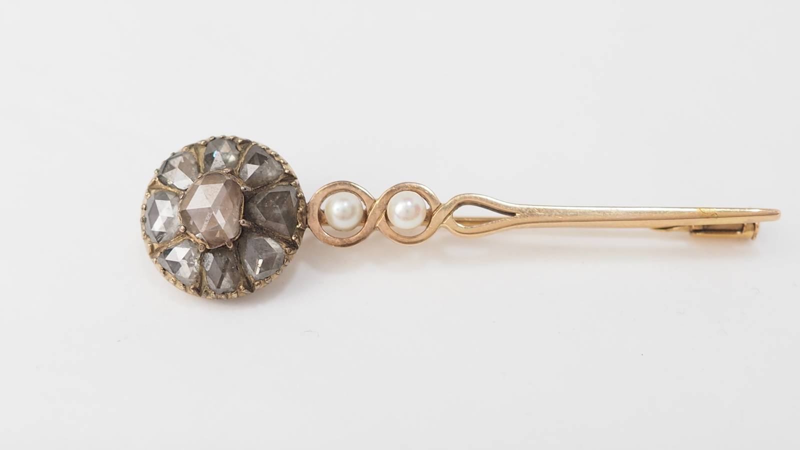 Broche barrette ancienne en or jaune, diamants et perle de culture