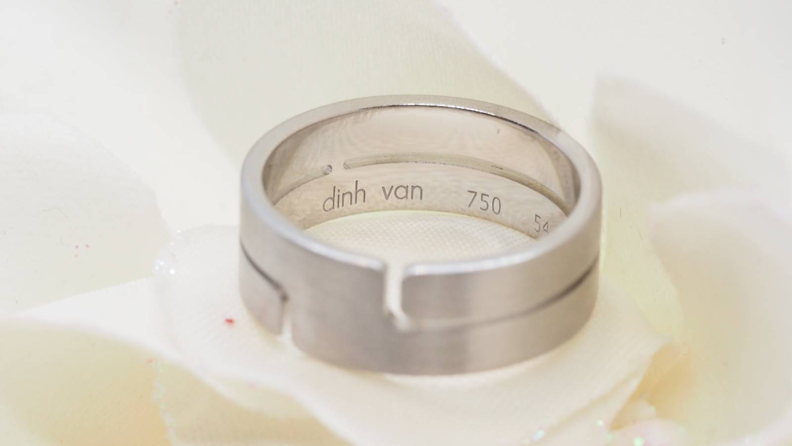 Dinh Van, Seventies Ring, White Gold