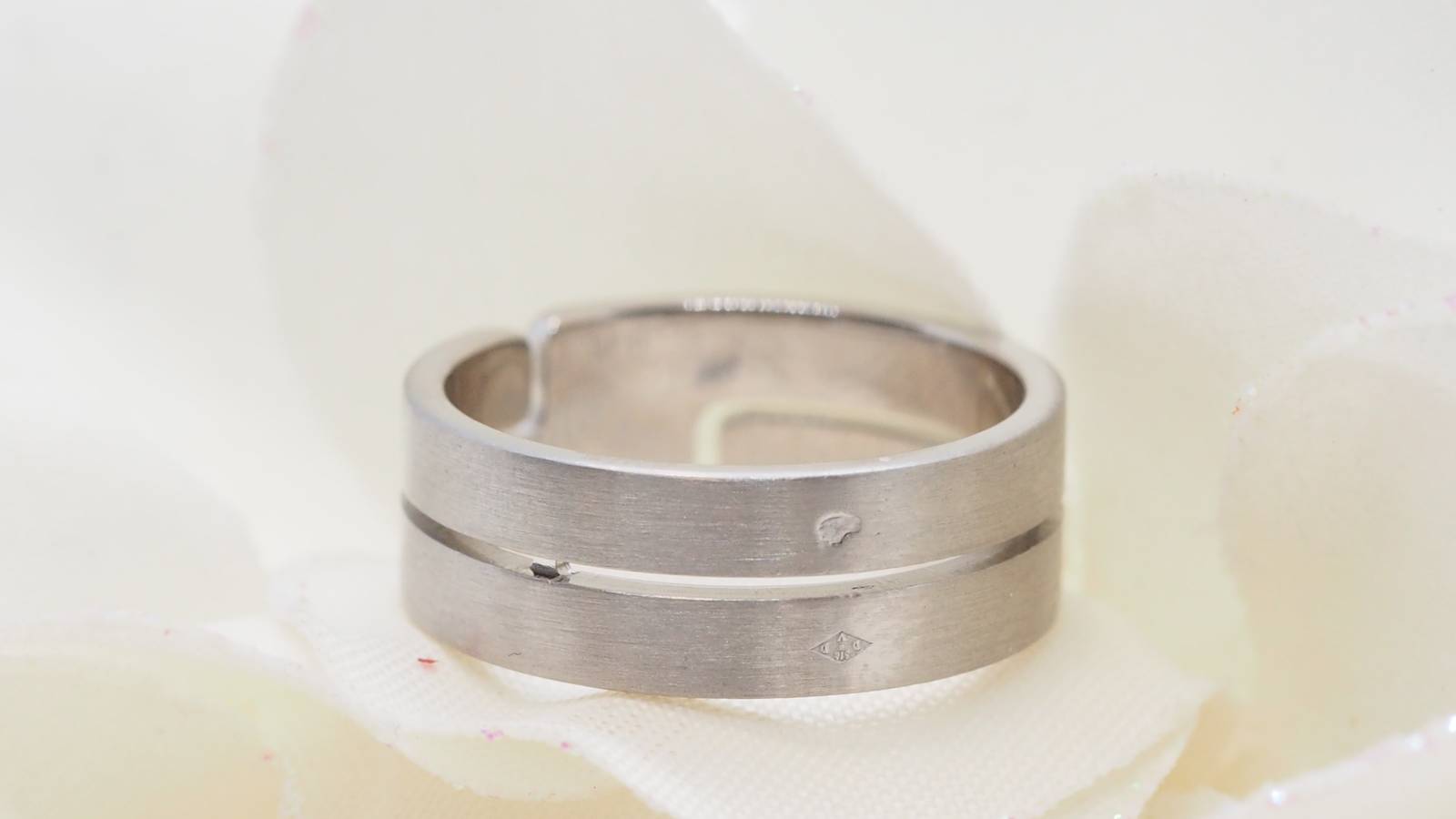 Dinh Van, Seventies Ring, White Gold