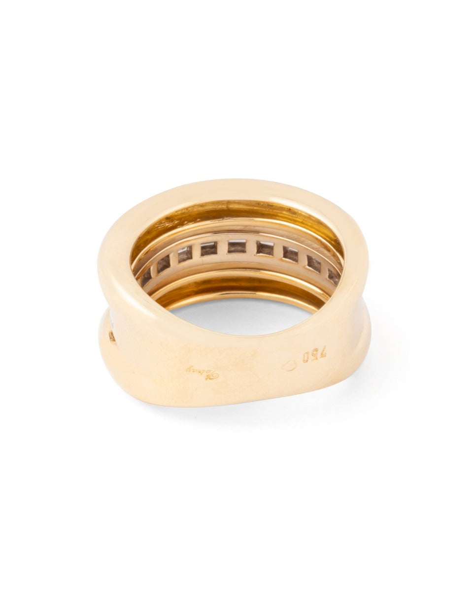 Poiray, 3-piece ring in 18K yellow gold and baguette diamonds