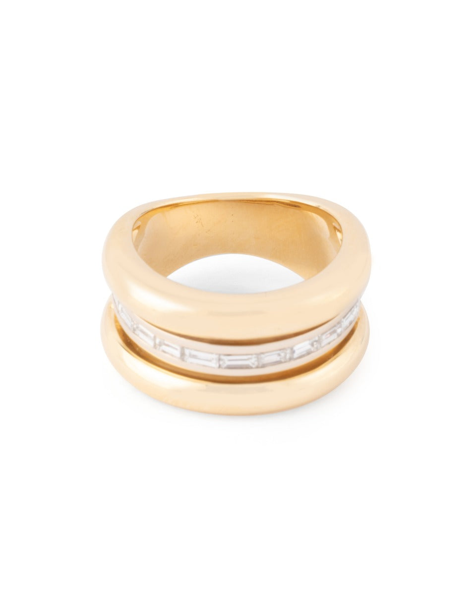 Poiray, 3-piece ring in 18K yellow gold and baguette diamonds