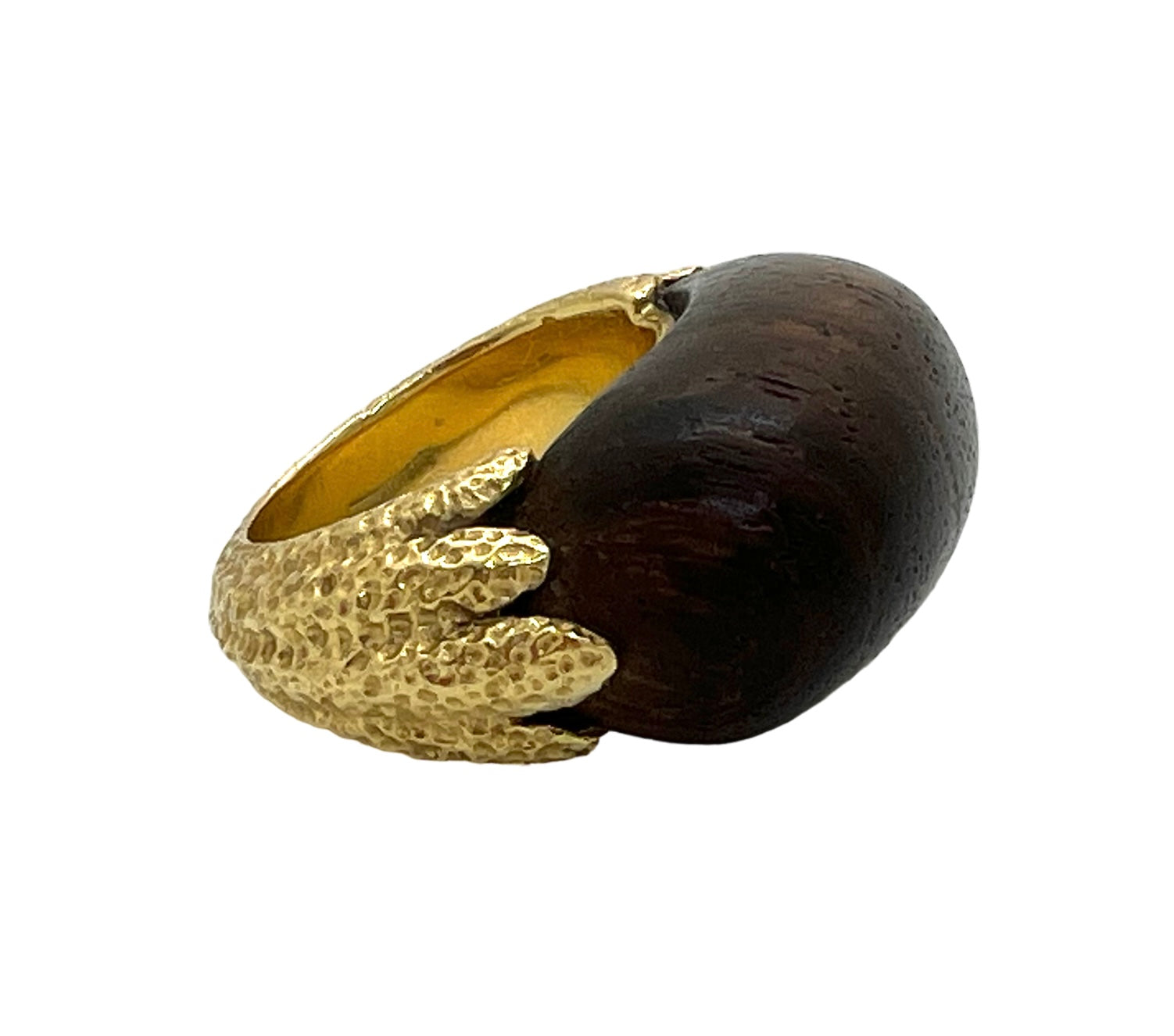 Van Cleef &amp; Arpels ring in gold and wood