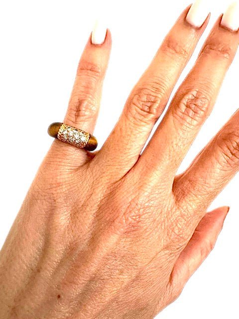 Van Cleef & Arpels bague "Philippine" en or jaune 18K diamants oeil de tigre - Maison Eloe