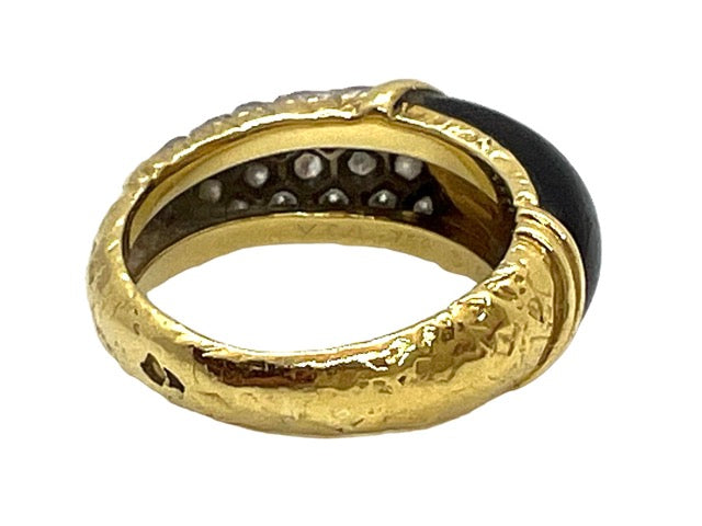 Van Cleef &amp; Arpels Vintage Ring Yellow Gold Onyx and Diamonds