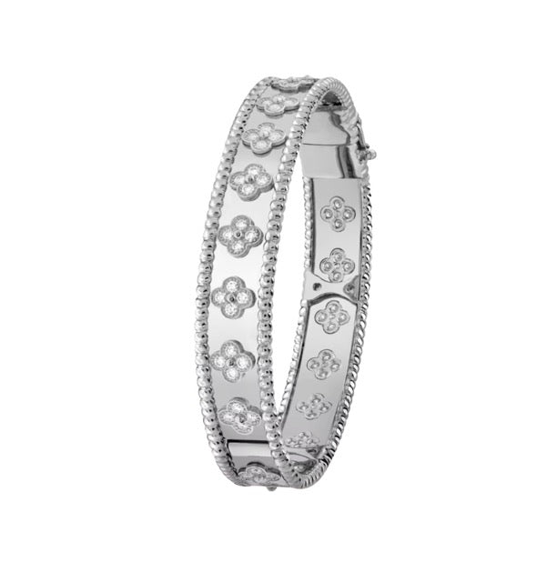 Van Cleef & Arpels, Bracelet « Perlée Trèfles »Or blanc Diamants