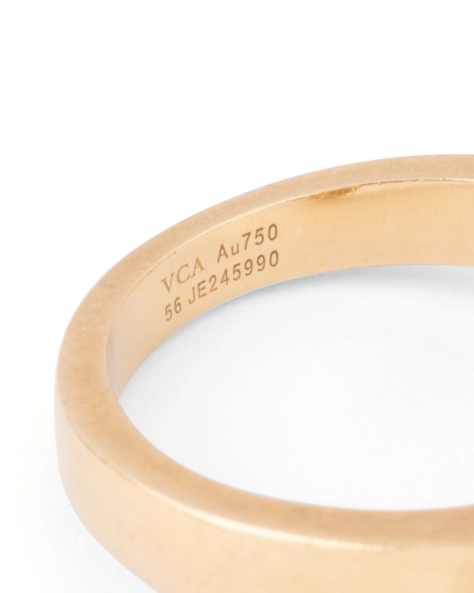 Van Cleef &amp; Arpels, Alhambra ring in 18K yellow gold, onyx and diamonds
