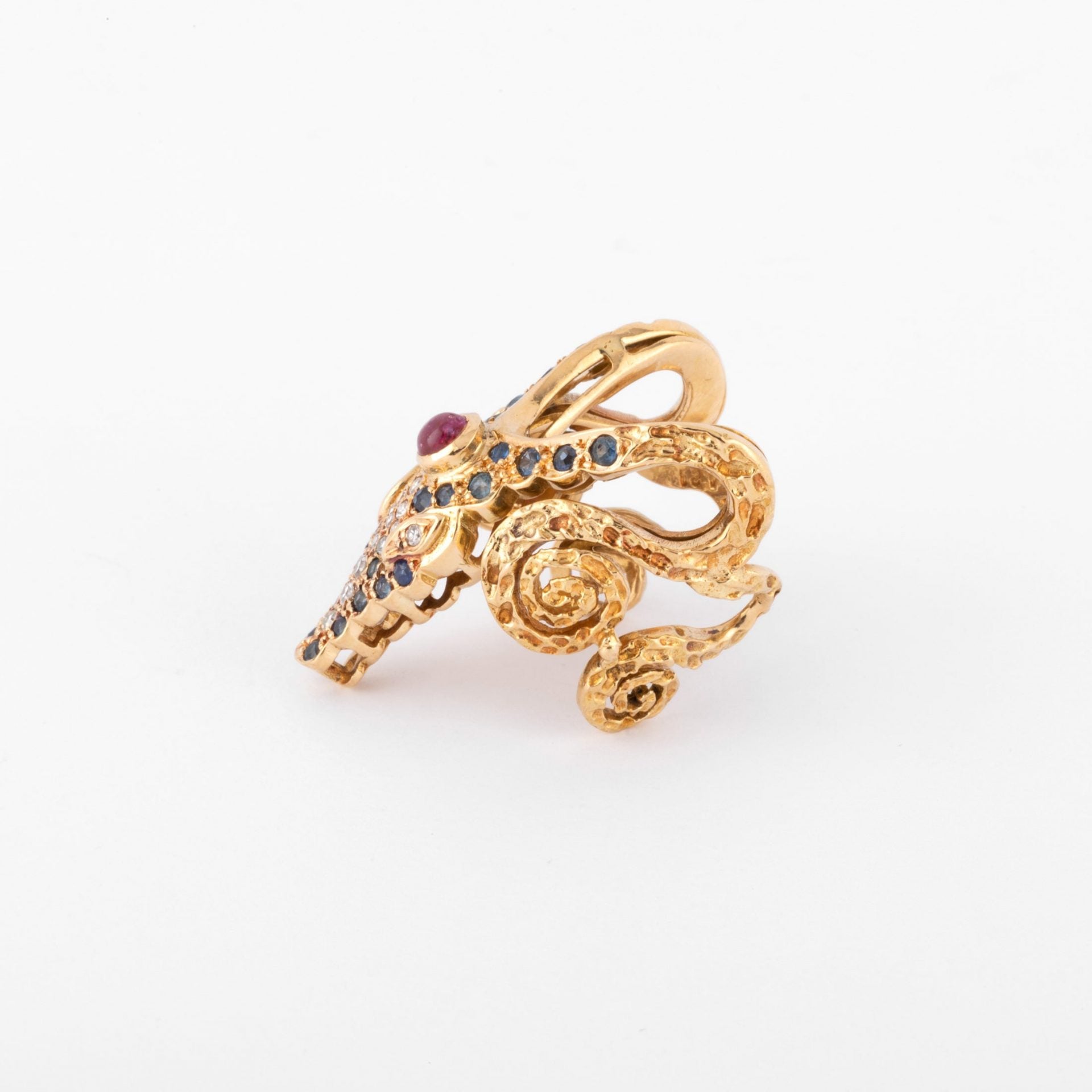 Lalaounis yellow gold crocodile head ring