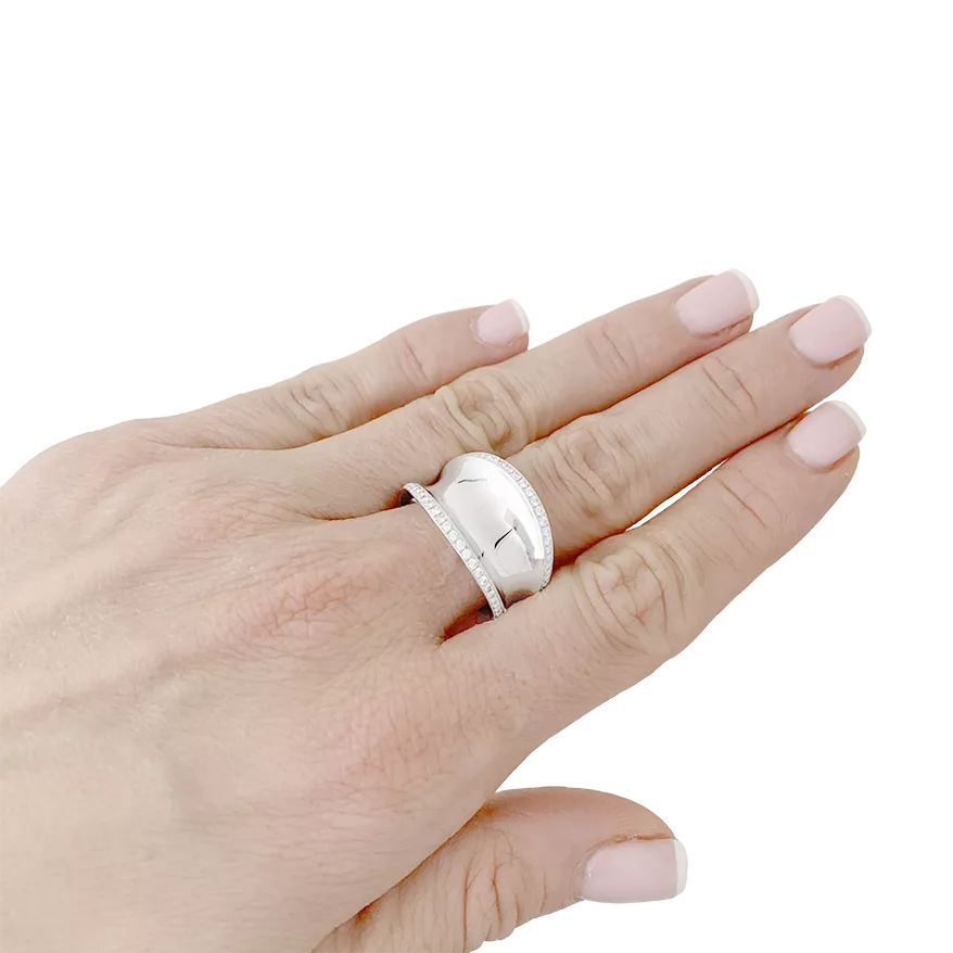 Bague Chopard "Impérial" or blanc, diamants.