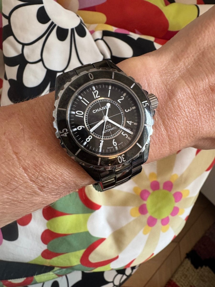 Chanel Montre J12 Céramique noire automatique pre - owned - Maison Eloe