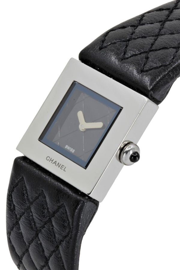 Chanel, quilted watch Steel on vintage leather