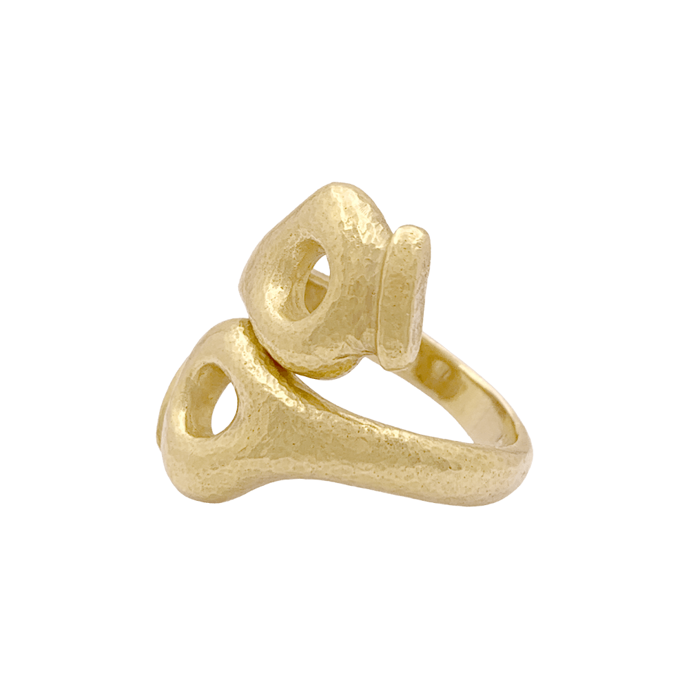 Bague Lalaounis, « Mesopotamia » en or jaune martelée.