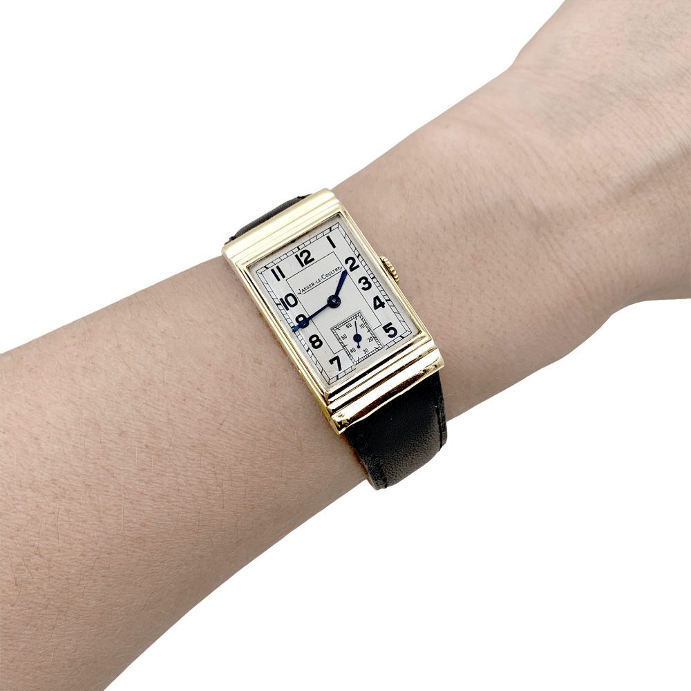 Montre Jaeger Lecoultre or jaune, cuir.