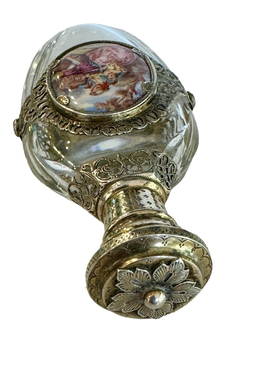 Napoléon III, Flacon à Sels Cristal , Argent et Porcelaine par Damex Maitre Orfevre - Maison Eloe