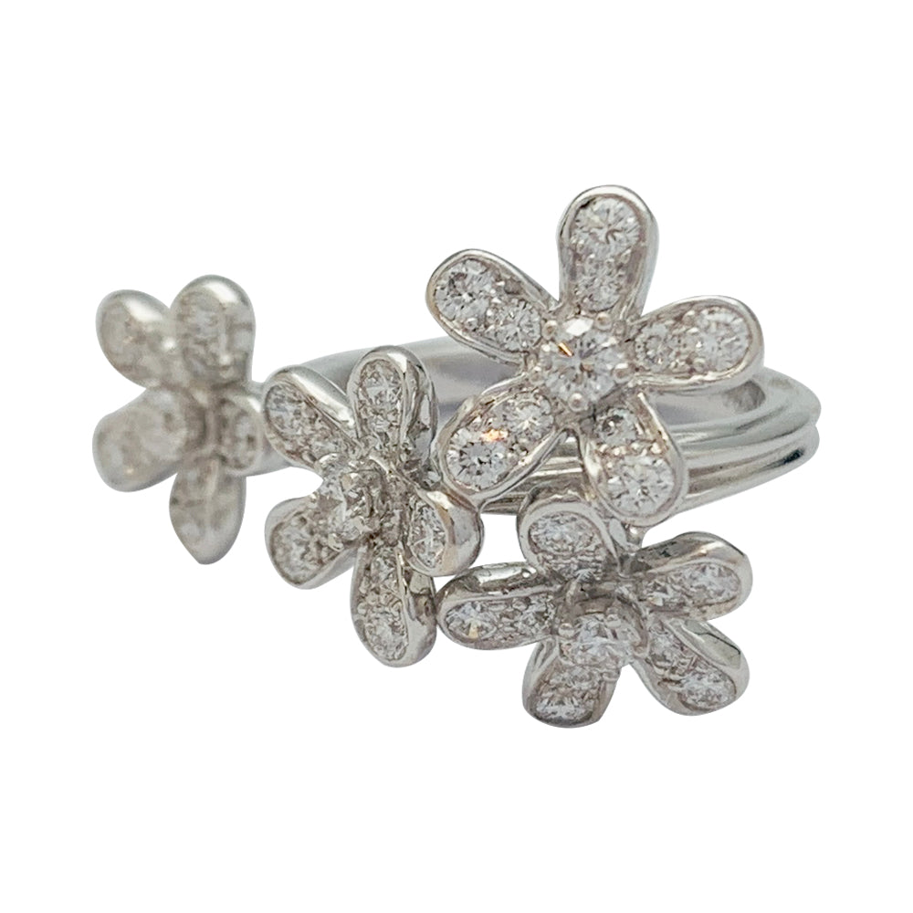 Van Cleef &amp; Arpels ring, "Socrates", white gold and diamonds.