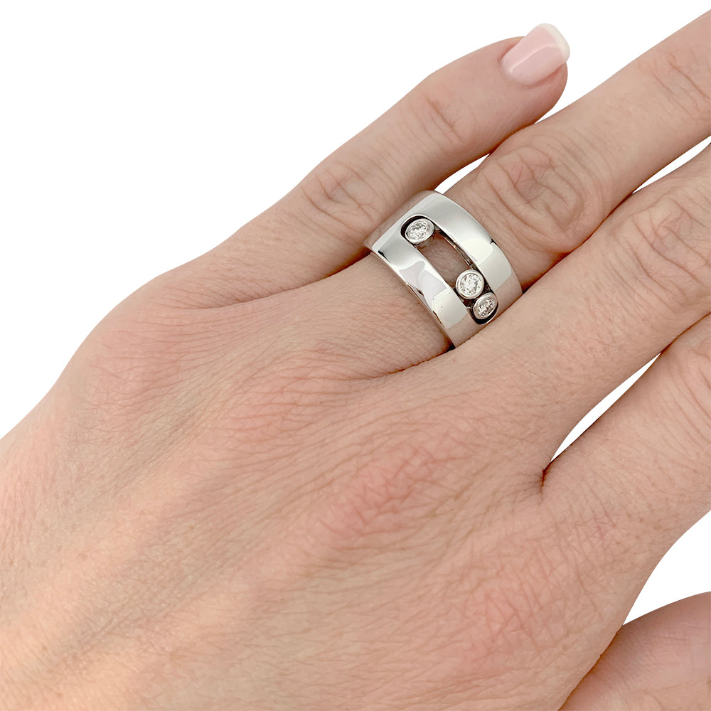 Messika ring, "Move", white gold, diamonds.