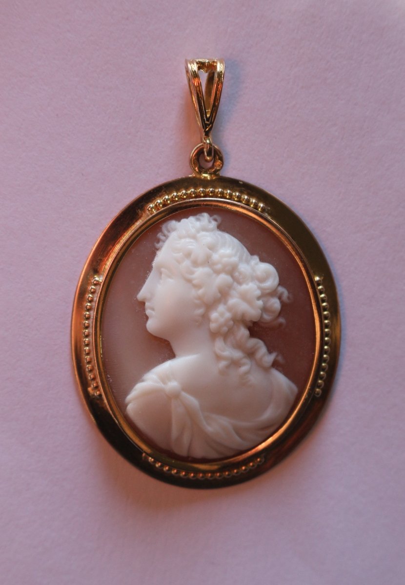 Pendentif camée ancien en or jaune XIXe - Maison Eloe