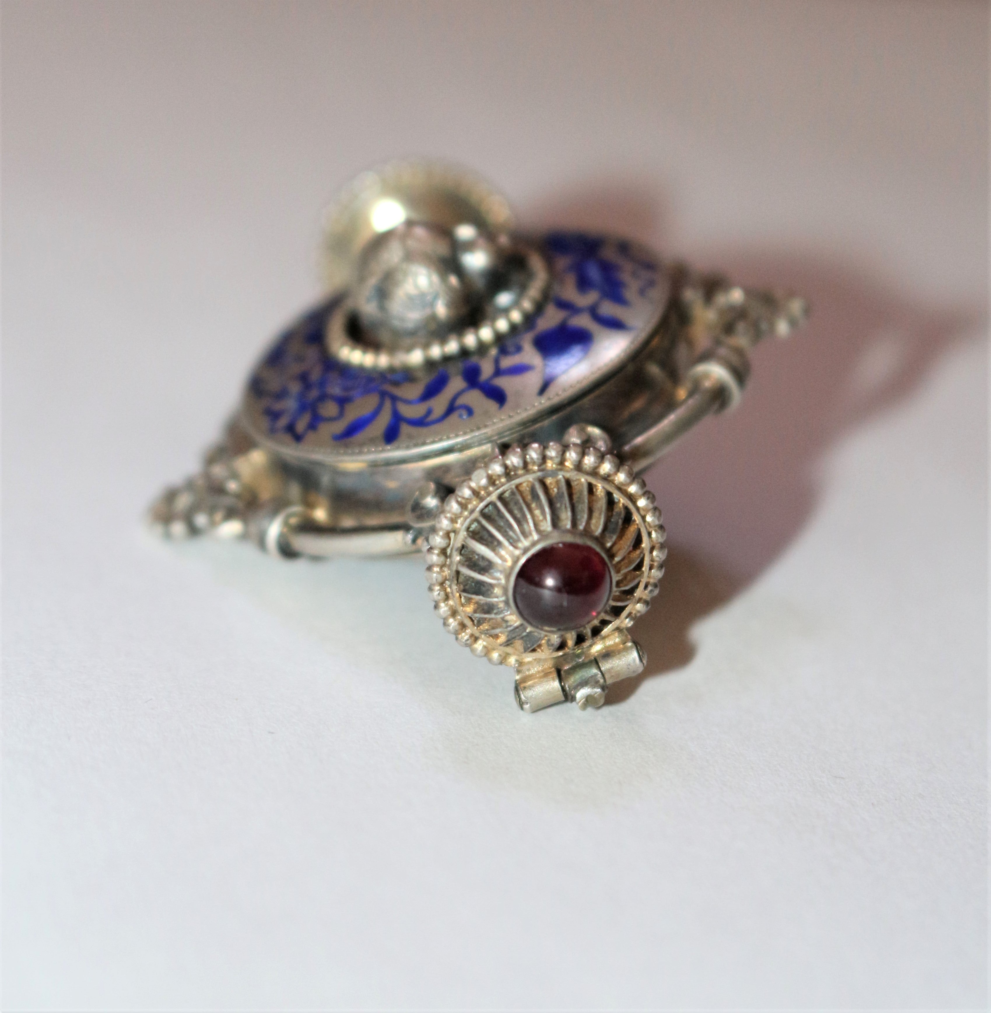 Broche néo-renaissance XIXe style Renaissance