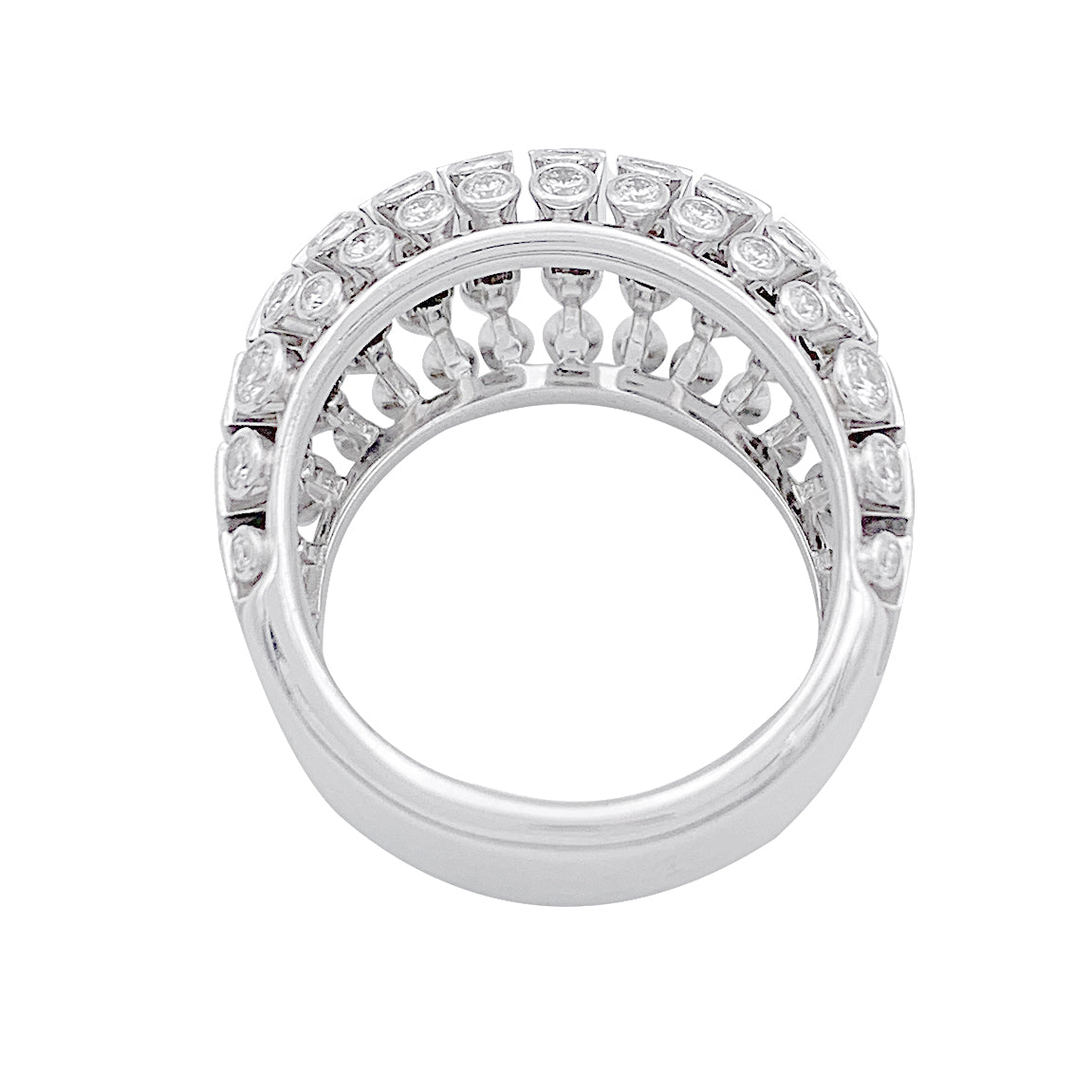 Bague Cartier, "Couronne", or blanc, diamants.
