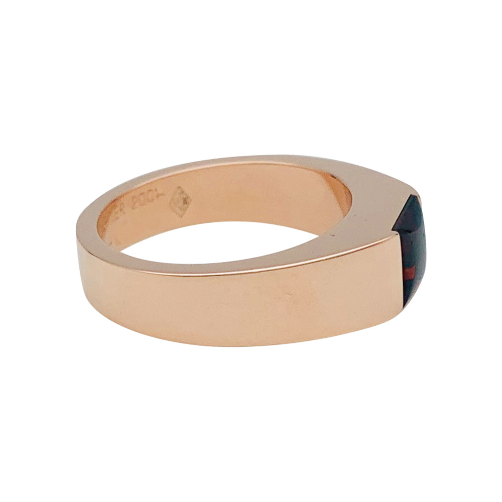 Cartier ring, "Tank", pink gold, garnet.