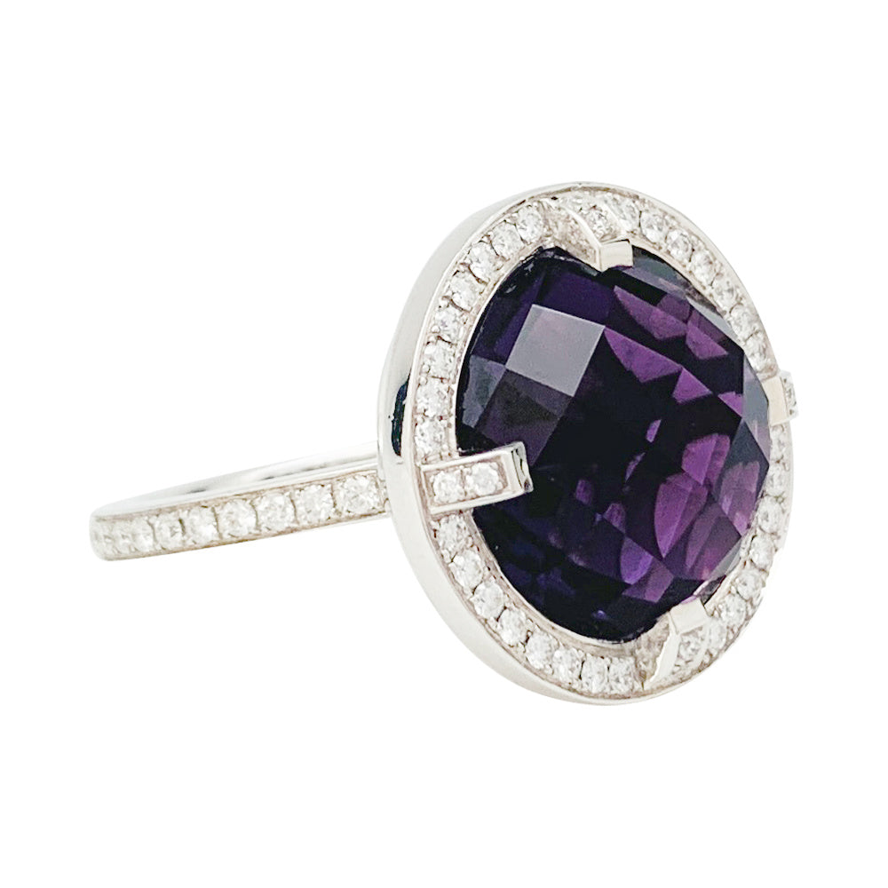 Chaumet ring, "Catch me...if you love me", white gold, amethyst, diamonds.