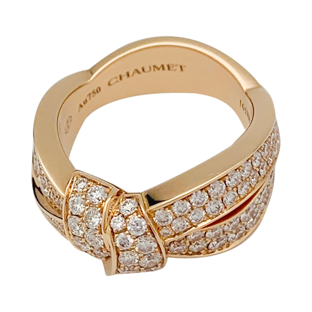 Chaumet ring, "Liens Séduction", pink gold and diamonds.