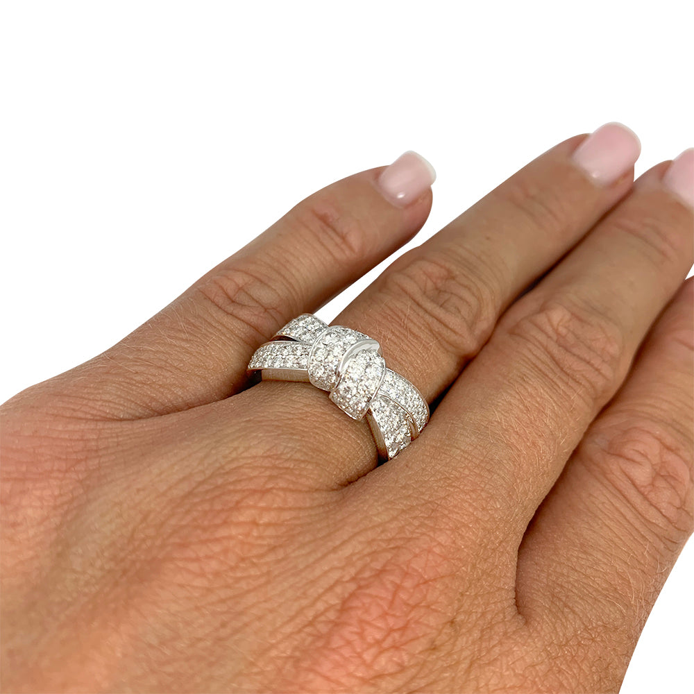 Chaumet ring, "Liens Séduction", white gold and diamonds.