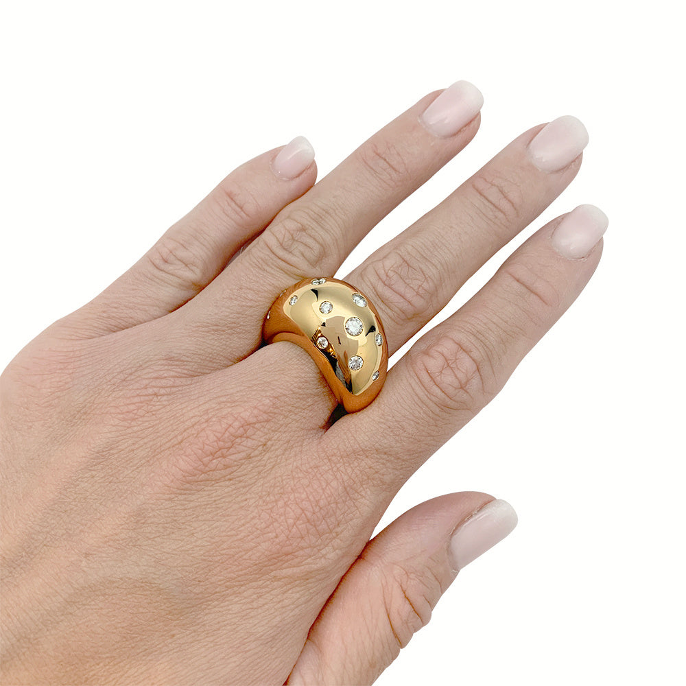Fred ring, "Mouvementée", yellow gold, diamonds.