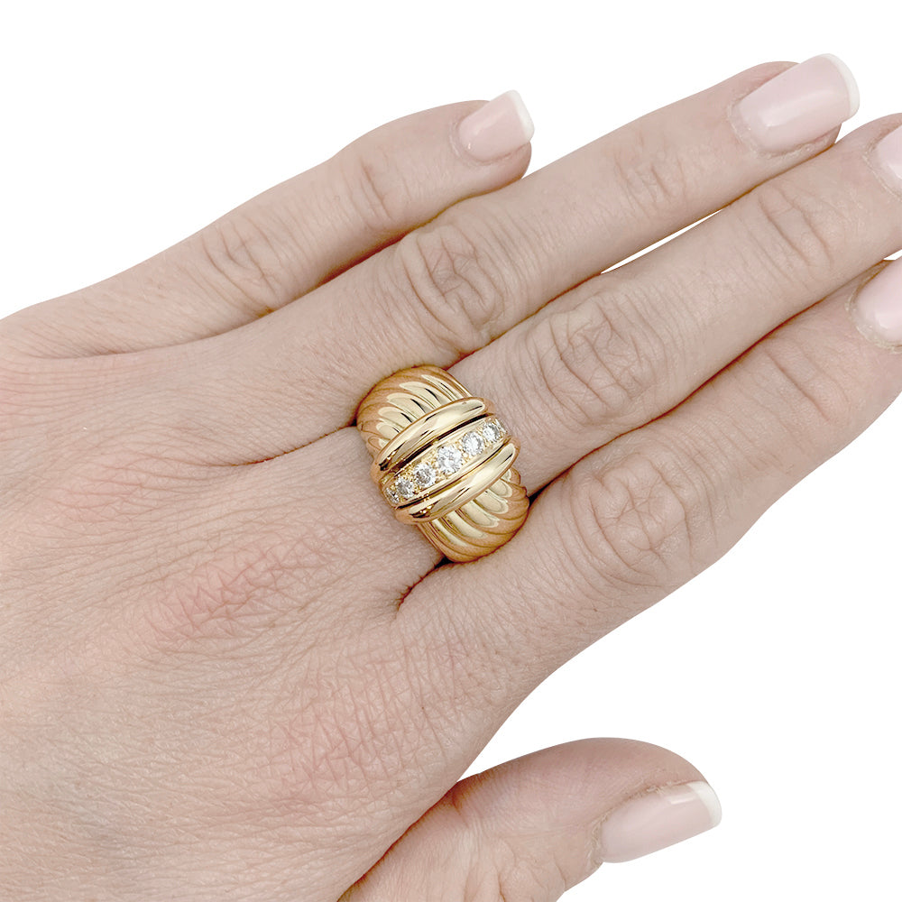 OJPerrin ring, "Venetian", yellow gold, diamonds.